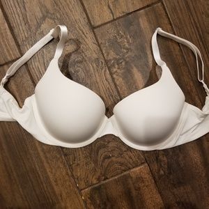 NWOT Victoria's Secret bra